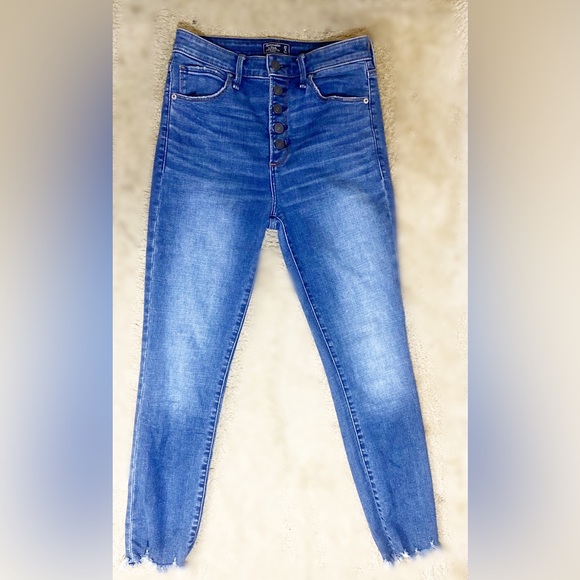 💙GREAT CONDITION | Abercrombie & Fitch | Size 4R - Picture 4 of 17